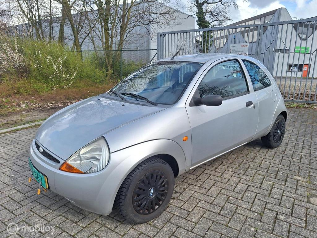 Ford Ka 1.3 Cool & Sound, Auto's, Voorwielaandrijving, 1299 cc, Gebruikt, 31 €/maand
