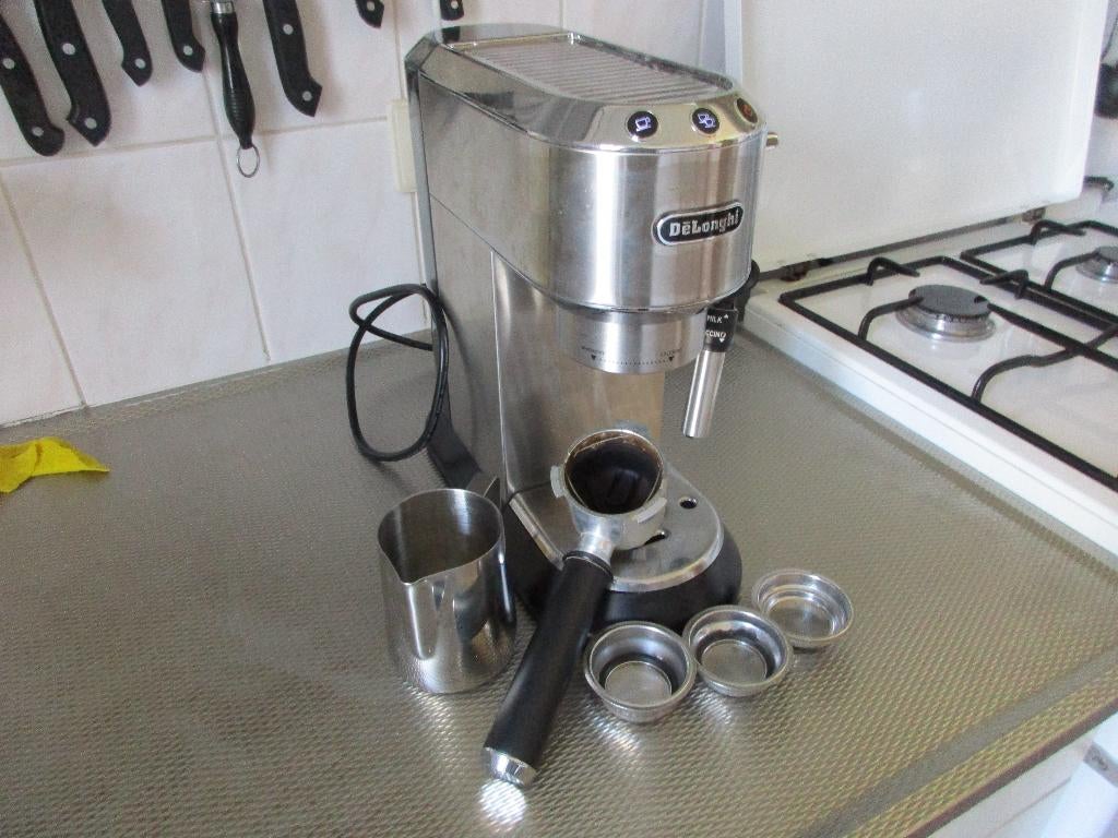 De' Longhi Style EC685.M, Stoompijpje, Espresso apparaat, Ophalen of Verzenden, Zo goed als nieuw