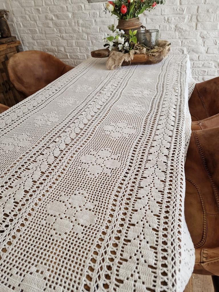 Gehaakte sprei / tafelkleed - Dikke kwaliteit - 180x140 cm, Ophalen of Verzenden