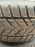 winterbanden Volvo XC90, Auto-onderdelen, Banden en Velgen, 18 inch, Banden en Velgen, 235 mm, Winterbanden