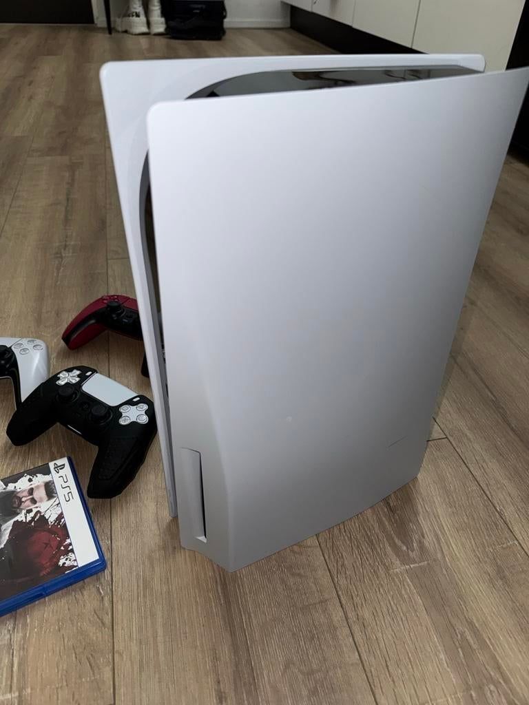 PlayStation 5 Disc Edition met 3 controllers en game, Ophalen of Verzenden, Zo goed als nieuw, Playstation 5