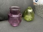2 nieuwe zgan, geen schade, vazen groen en paars, Huis en Inrichting, Woonaccessoires | Vazen, Ophalen, Nieuw, Glas, Minder dan 50 cm