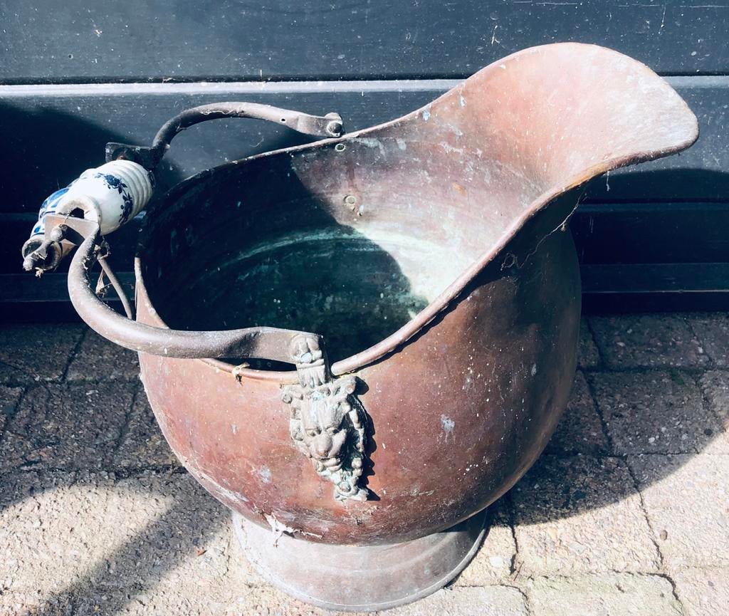 Antieke Koperen Kolenkit met Porseleinen Handvat, Antiek en Kunst, Antiek | Koper en Brons, Ophalen of Verzenden, Koper