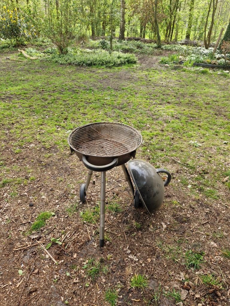 Gratis BBQ, Tuin en Terras, Ophalen, Gebruikt