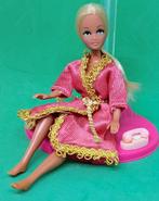 Vintage Barbie Pippa Jasje/Peignoir Telefoon, Verzenden, Gebruikt, Kleertjes