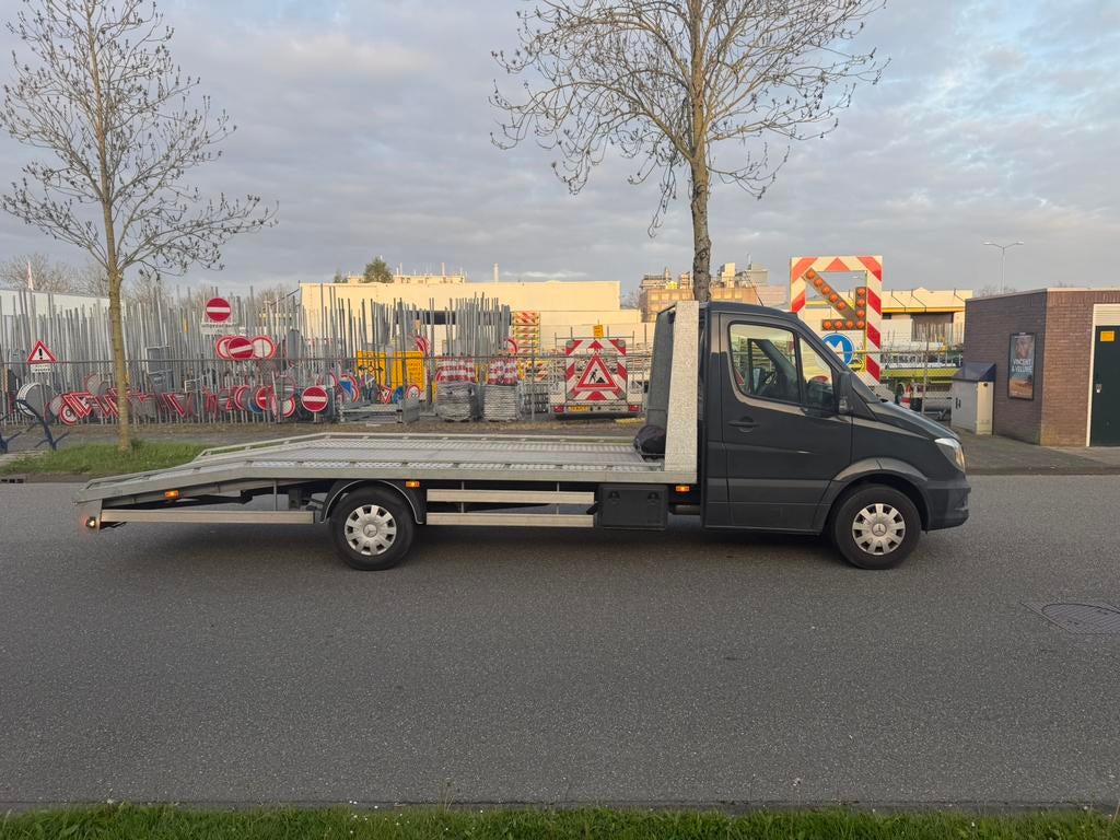 Mercedes Benz Sprinter 316 oprijwagen takelwagen ambulance, 13 km/l, 4 cilinders, 2000 kg, Stoelverwarming