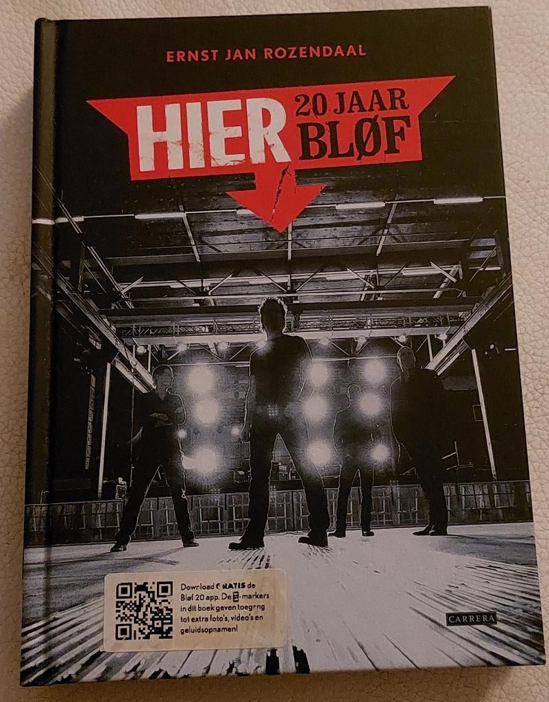 Hier 20 Jaar Bløf - Het complete en intieme verhaal, Boeken, Muziek, Ophalen of Verzenden, Zo goed als nieuw, Artiest, Ernst Jan Rozendaal