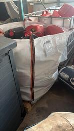 Bigbag vol jerrycans, Verzenden