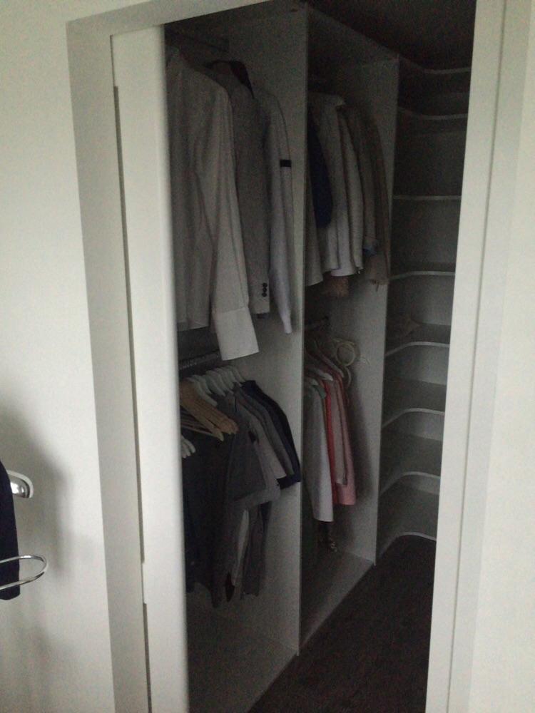 Raffito Kledingkast / Inloopkast, Ophalen, Overige houtsoorten, 200 cm of meer, Zo goed als nieuw