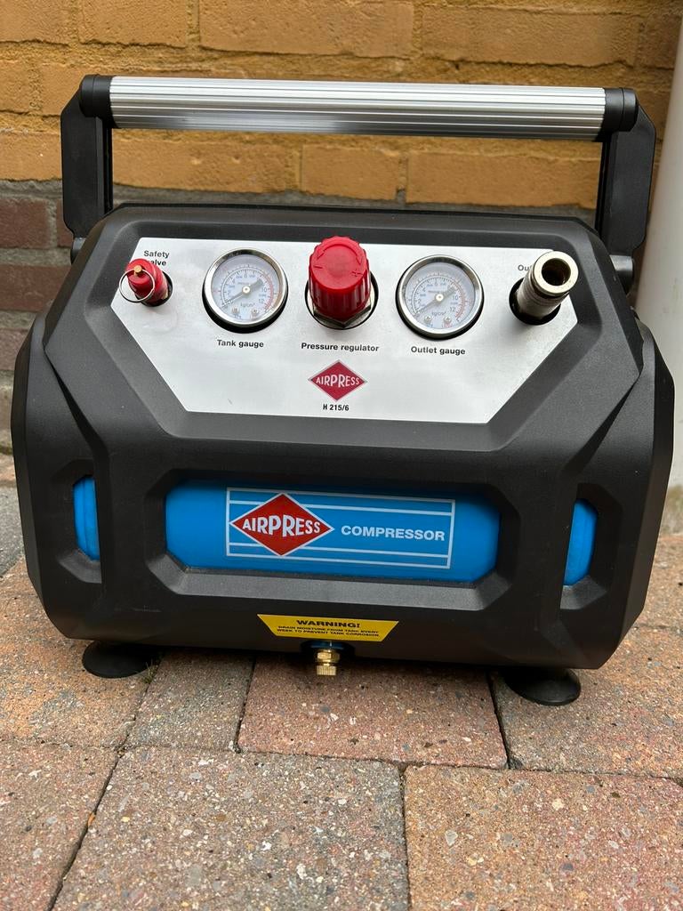 Airpress compressor 6L, Ophalen, Zo goed als nieuw