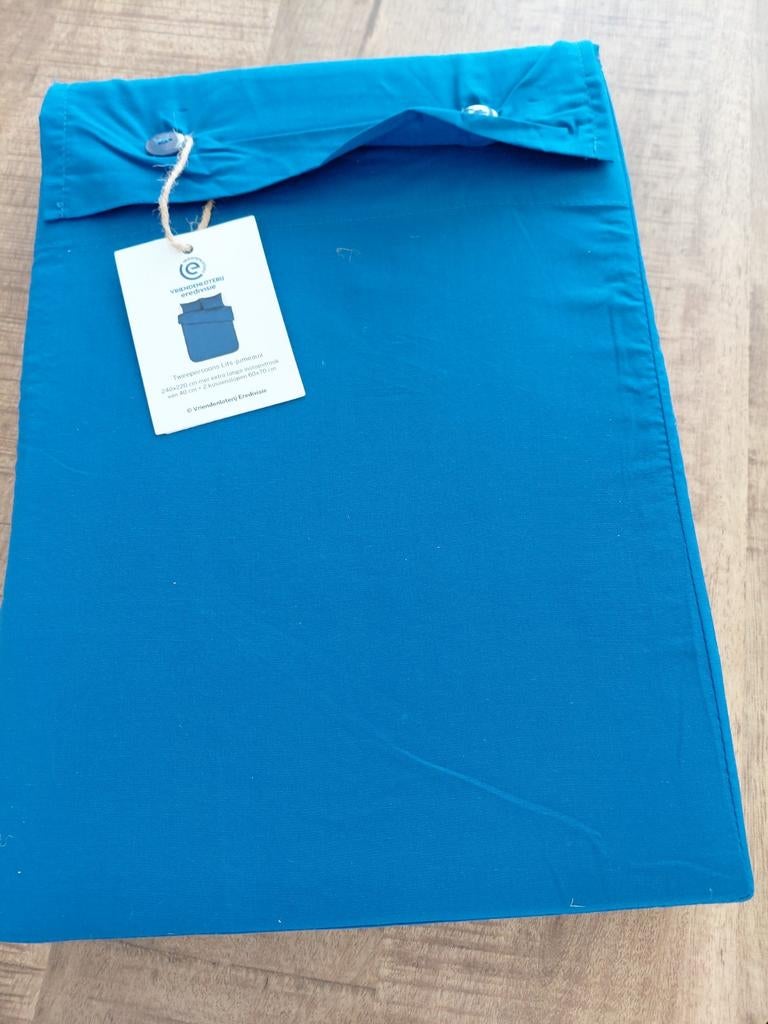 Dekbedhoes met 2 kussenslopen., Ophalen, Dekbedovertrek, Nieuw, Overige maten