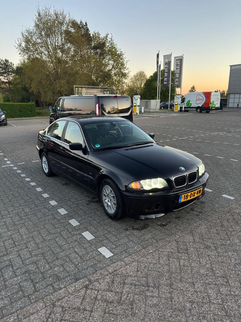 BMW 323i E46 M54B30 330i, 1345 kg, Zwart, Skiluik, Zwart