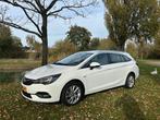 Opel Astra Sports Tourer 1.2 Business Elegance, Auto's, Opel, Voorwielaandrijving, Electronic Stability Program (ESP), Gebruikt