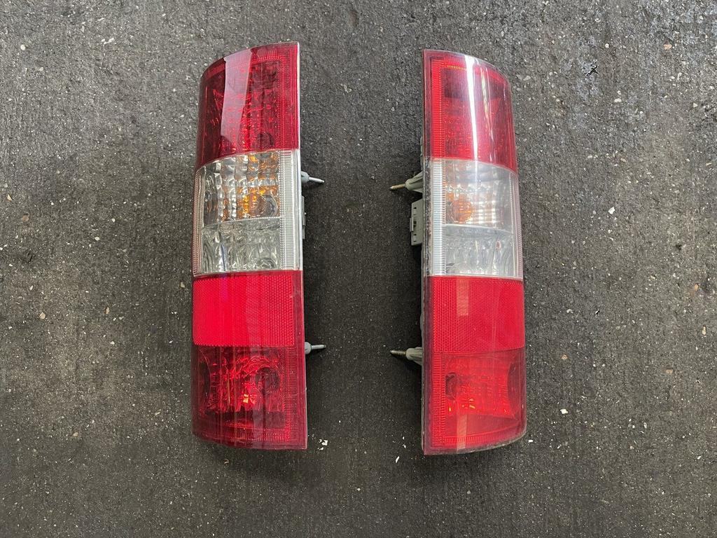 Achterlichten Ford Transit Connect T200S bouwjaar 2006, Gebruikt, -, -, Ophalen of Verzenden