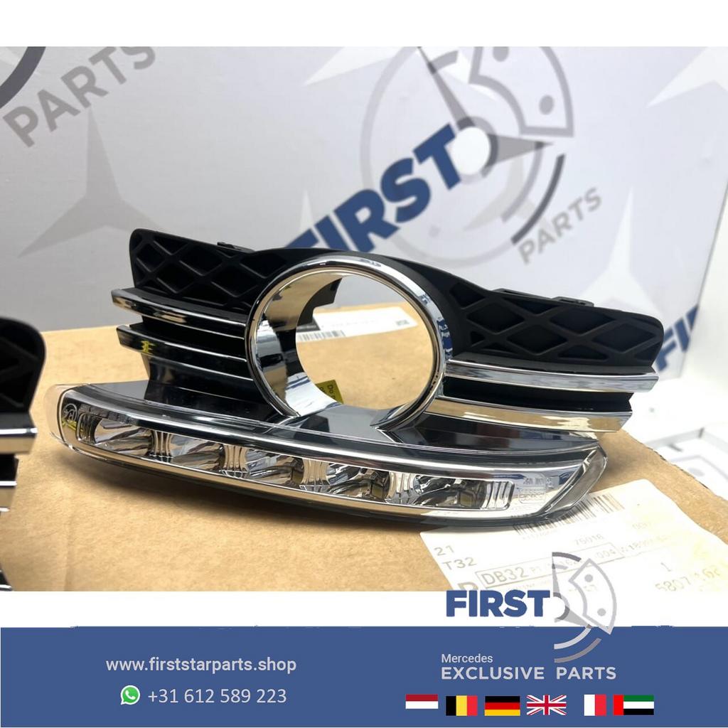 W204 MISTLAMPEN SET Pre-Facelift LED dagrijverlichting LR SE, Gebruikt, -, Ophalen of Verzenden, -
