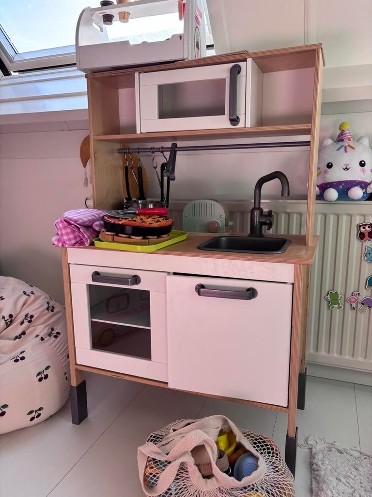 Ikea speelgoed keukentje met accessoires, Ophalen, Gebruikt