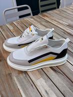 Sneakers design, Wit, Nieuw, Ophalen of Verzenden, Sneakers of Gympen