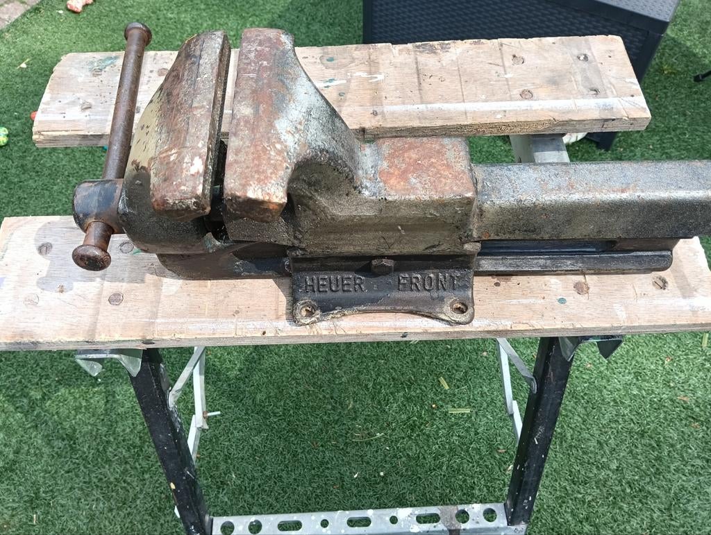 Bankschroef, Ophalen, Bankschroef