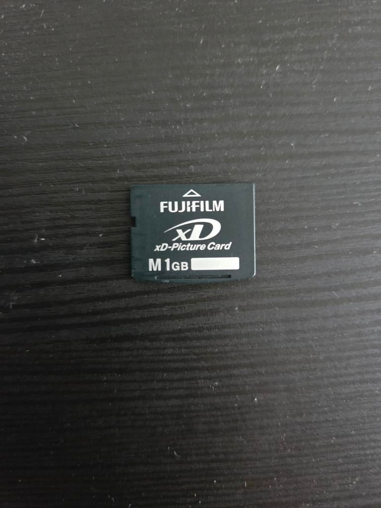 Tarjeta De Memoria Fujifilm Xd Picture Card 256 Mb. | Cuotas sin interés