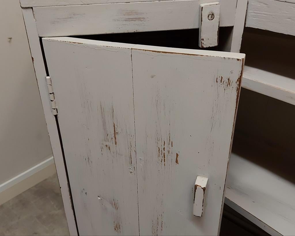 Oud hoekkastje met wijnrek, massief grenen hout, Ophalen, Gebruikt