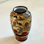 Japans porselein vaasje, Ophalen of Verzenden