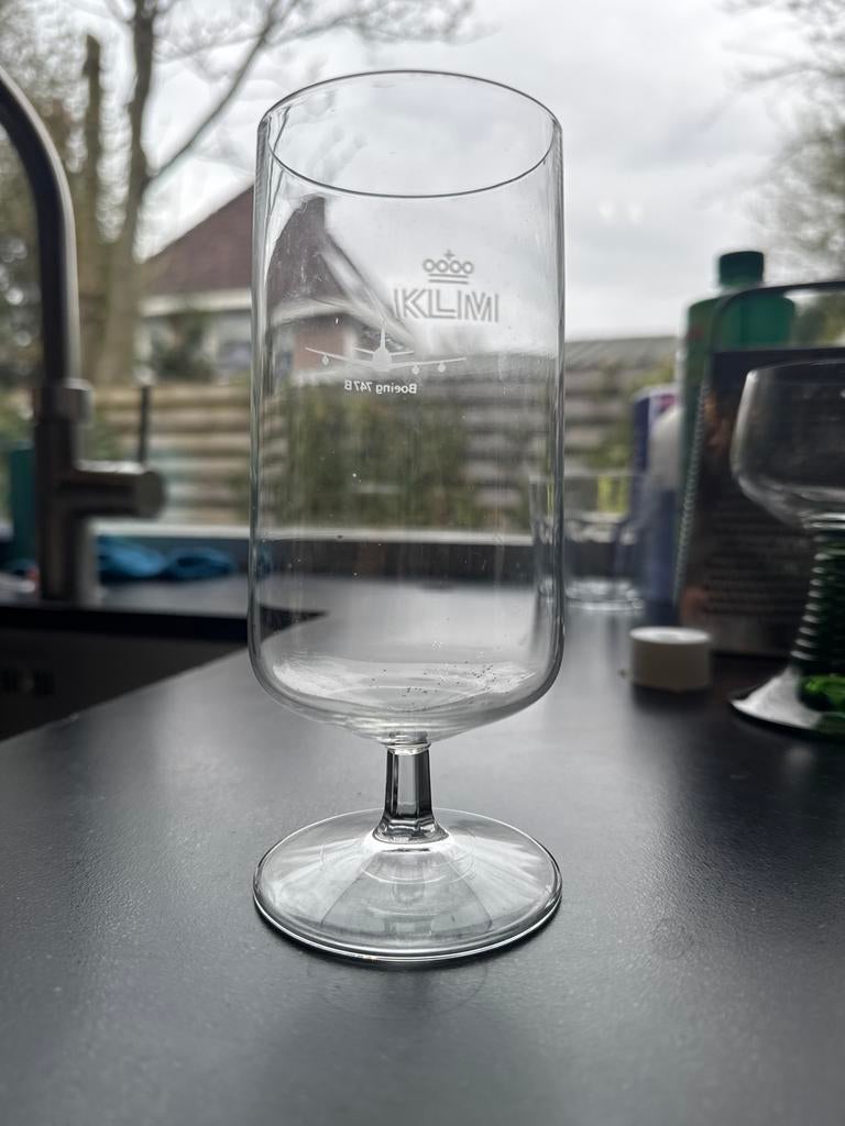 KLM Boeing 747B glas, Ophalen