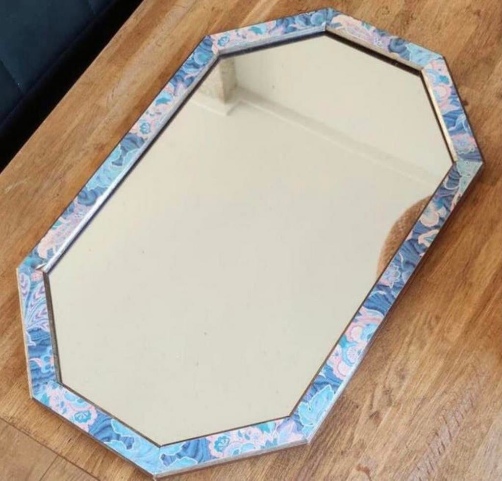 Leuke 8 hoekige spiegel met gebloemde omlijsting, Minder dan 50 cm, Ophalen of Verzenden, Zo goed als nieuw, Minder dan 100 cm