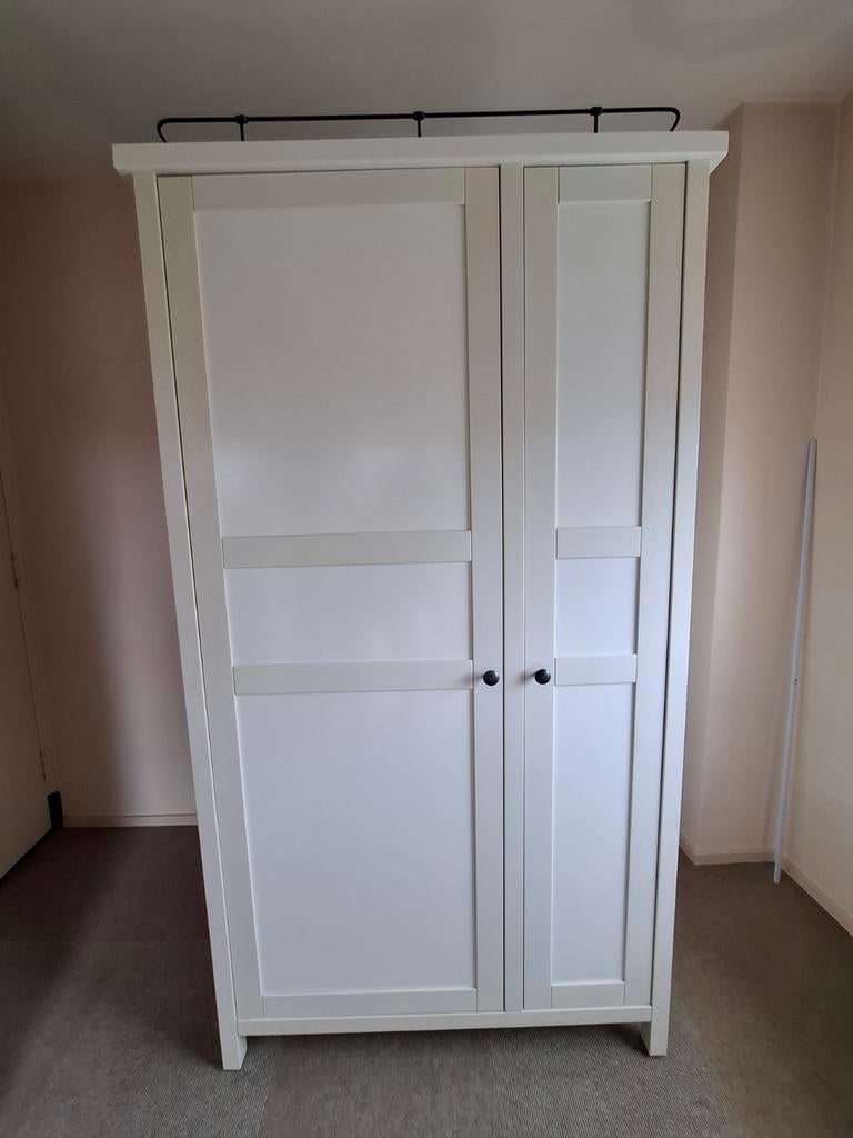 Kledingkast Hemnes Ikea, Met deur(en), 100 tot 150 cm, Ophalen of Verzenden, Zo goed als nieuw