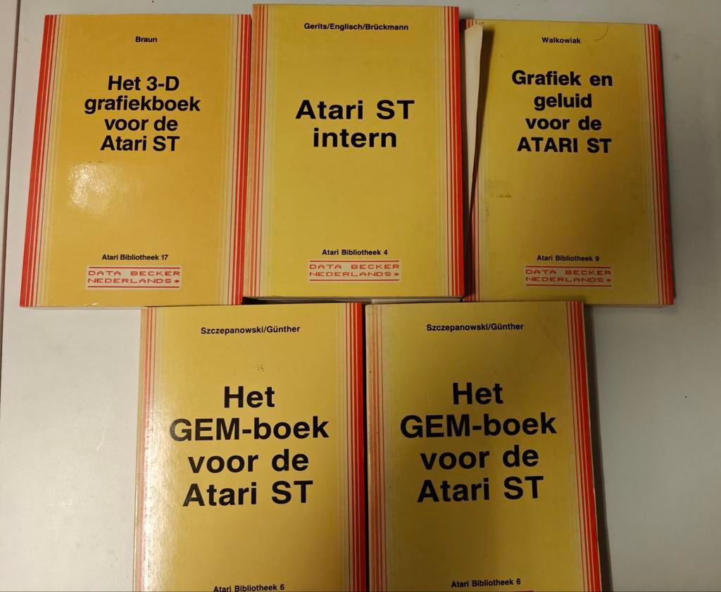 Atari ST boeken Data Becker, Computers en Software, Vintage Computers, Ophalen