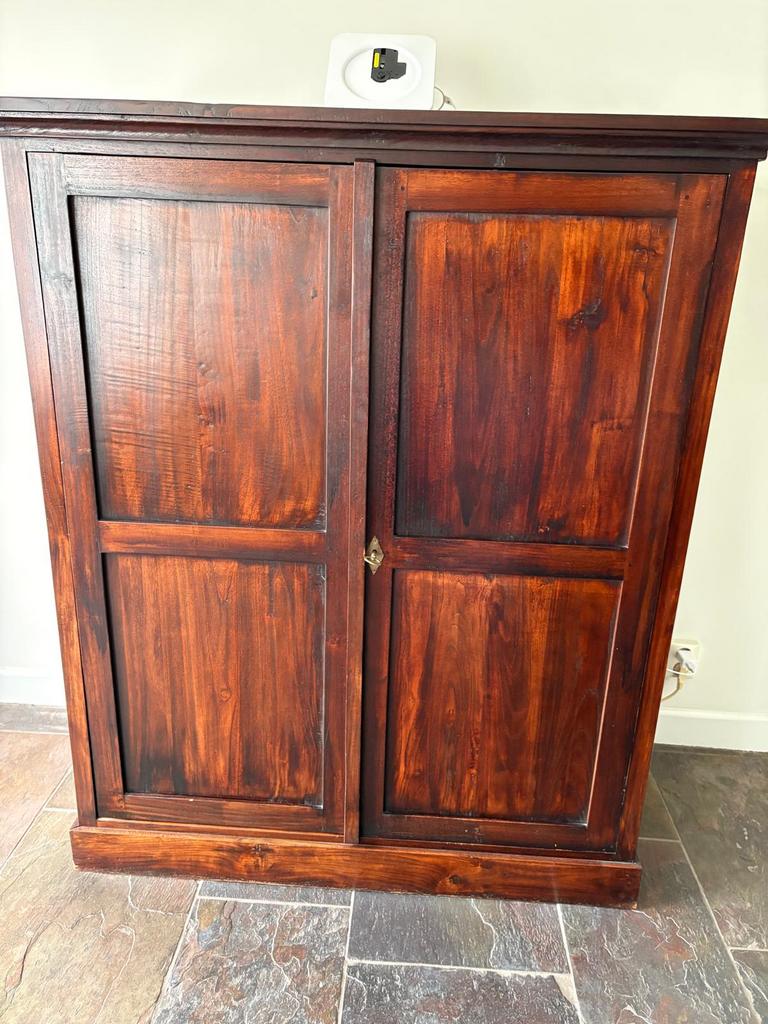 Computerkast, Huis en Inrichting, Ophalen, Zo goed als nieuw