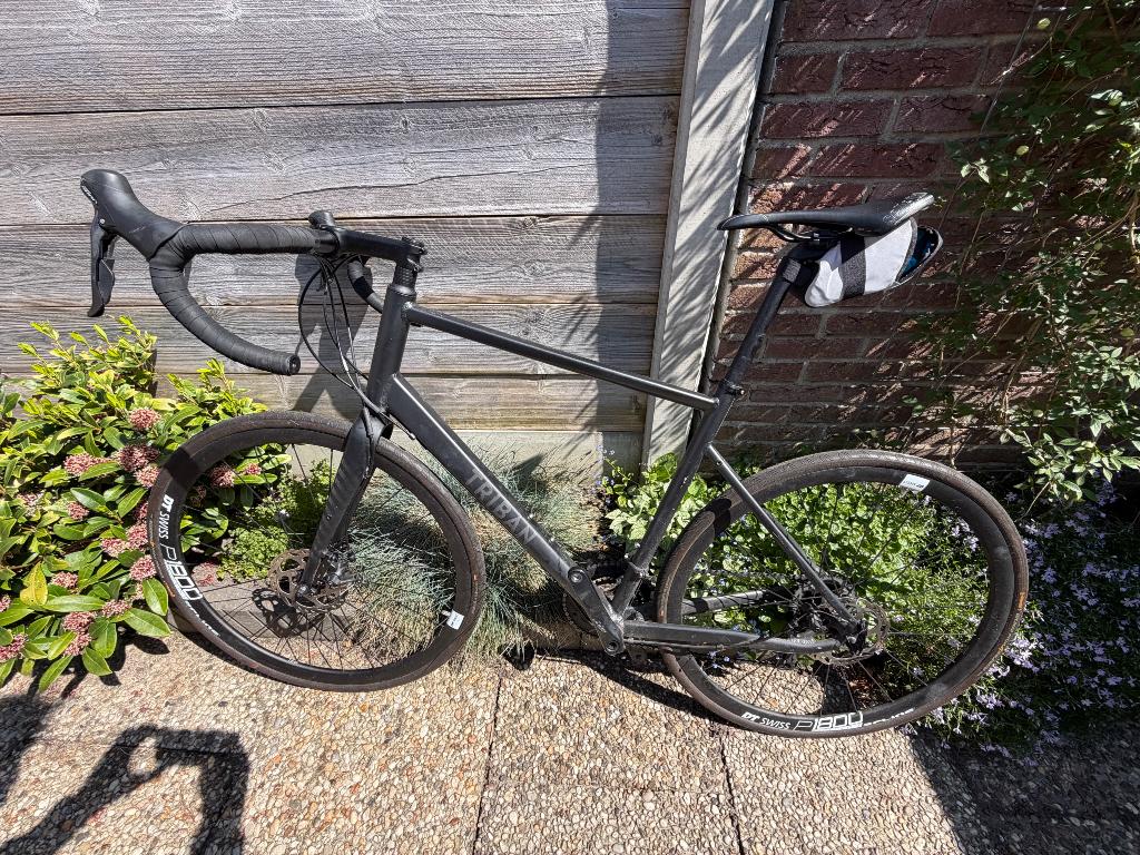 Upgraded Triban RC500 racefiets met DT Swiss wielen, Fietsen en Brommers, Fietsen | Racefietsen, Gebruikt, Heren, Aluminium, 15 tot 20 versnellingen