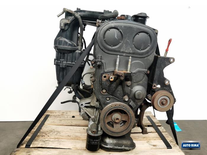 Motor van een Volvo V40, Auto-onderdelen, Gebruikt, -, -, Ophalen of Verzenden