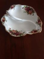 Royal Albert bonbonschaal Old Country Rose, Antiek en Kunst, Antiek | Servies los, Ophalen of Verzenden