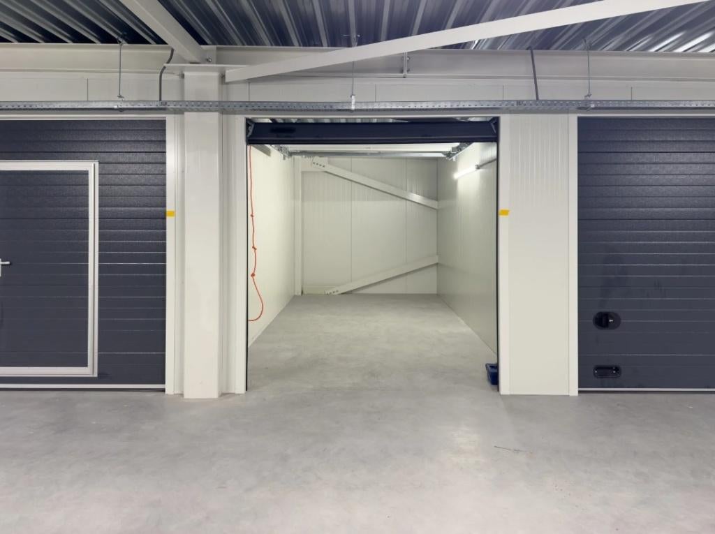 Garagebox Waddinxveen 19 m2 Te huur 260  per maand