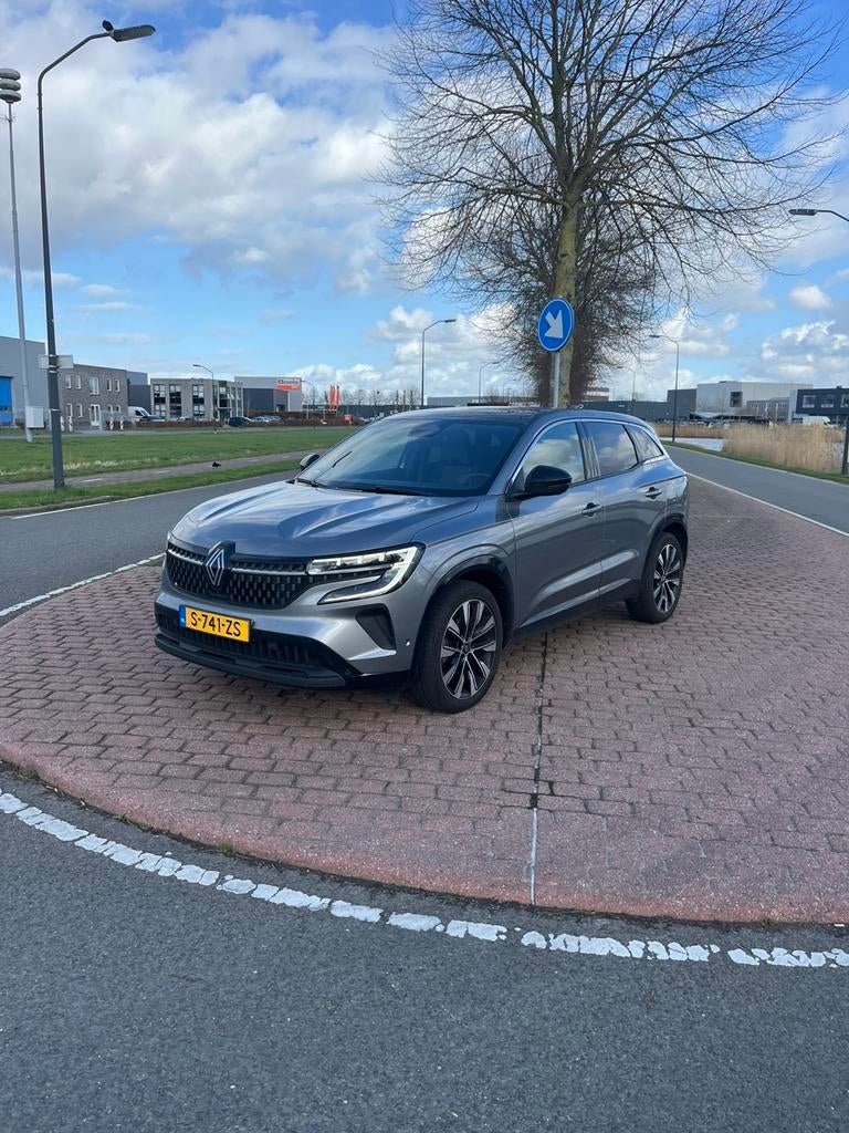 Renault Austral 1.2 Mild Hybrid Advanced 130pk 2023 Grijs, Auto's, Renault, 745 kg, Stof, 1199 cc, Origineel Nederlands