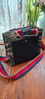 Nieuwe camouflage tas met streepjesband urban originals., Ophalen of Verzenden, Nieuw, Groen, Handtas