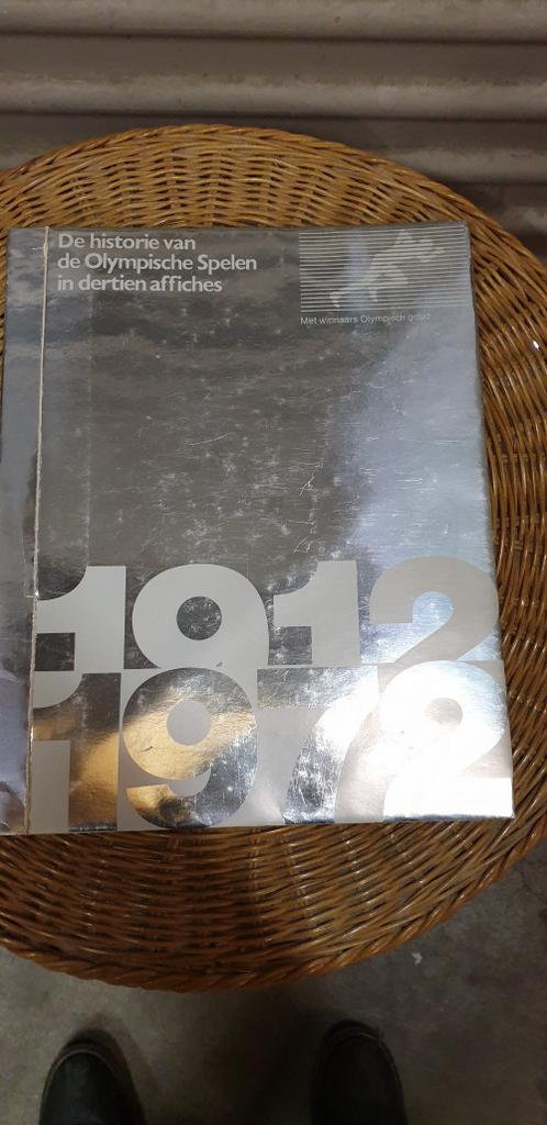 boek history van de olympische spelen, Ophalen of Verzenden