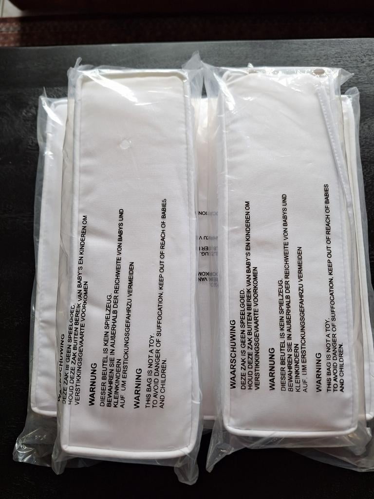 Kussens voor een bistro setje, Ophalen, Nieuw