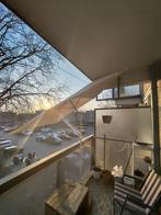 Balkon parasol - Ideaal voor kleine buitenruimtes, Ophalen, Gebruikt, 1 tot 2 meter, Muurparasol