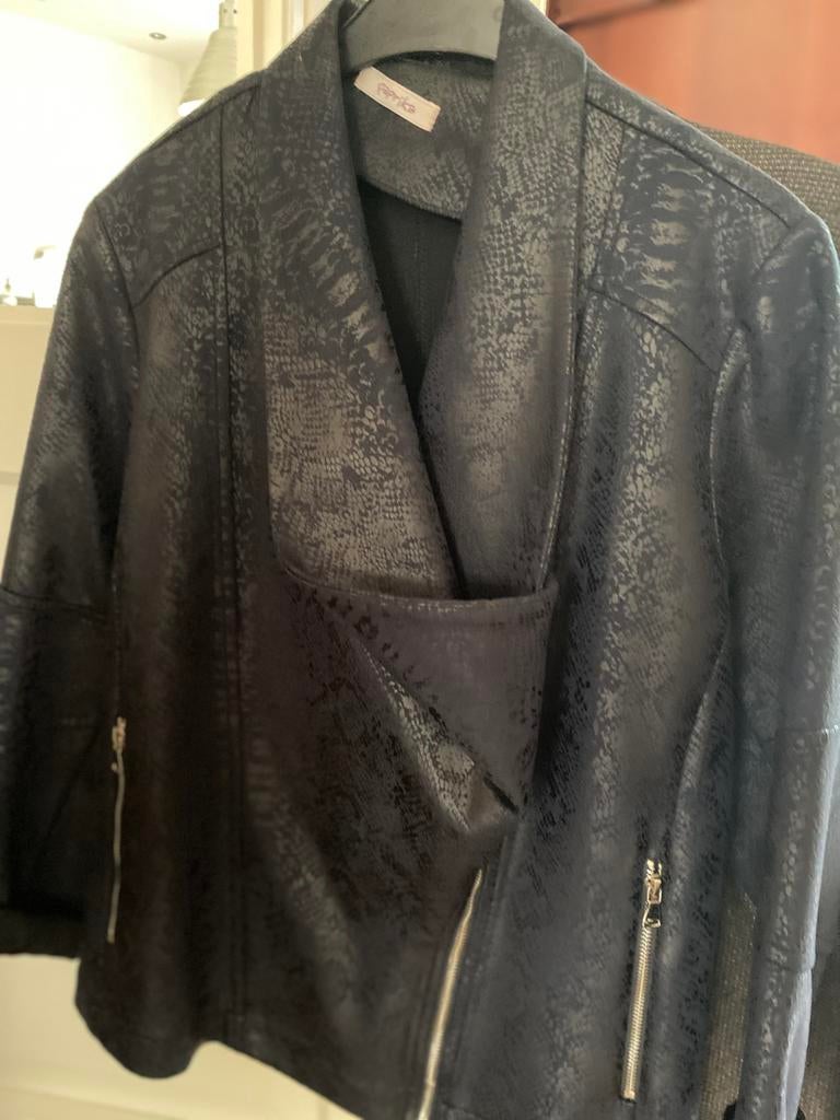 Paprika donkerblauw jasje mt 46-48, Kleding | Dames, Grote Maten, Ophalen of Verzenden, Nieuw, Blauw, Jasje of Colbert