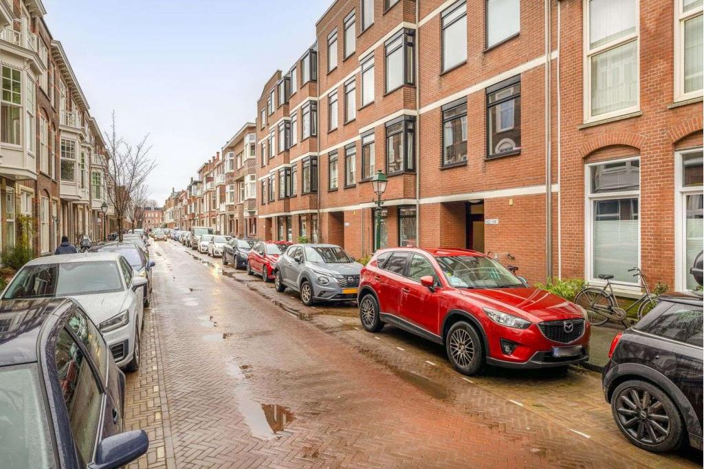 Te huur, centrale ligging: Den Haag, Galvanistraat, Huizen en Kamers, Huizen te huur, Den Haag, Appartement, Direct bij eigenaar