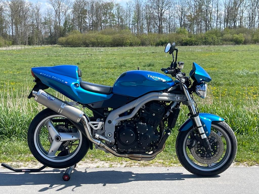 Triumph Speed Triple 955i 2002, Sportuitlaat, Occasion, Motorrijbewijs A, 3 cilinders