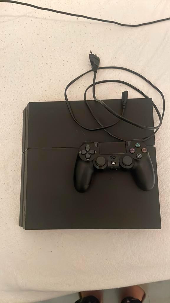 Playstation 4 met controller, Spelcomputers en Games, Spelcomputers | Sony PlayStation 4, Zo goed als nieuw, Original, Met 1 controller