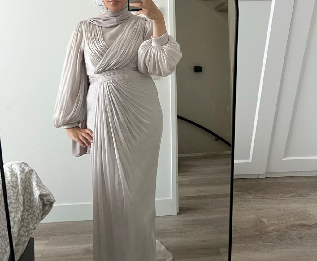 Avondjurk beige, Galajurk, Beige, Maat 46/48 (XL) of groter, Ophalen of Verzenden