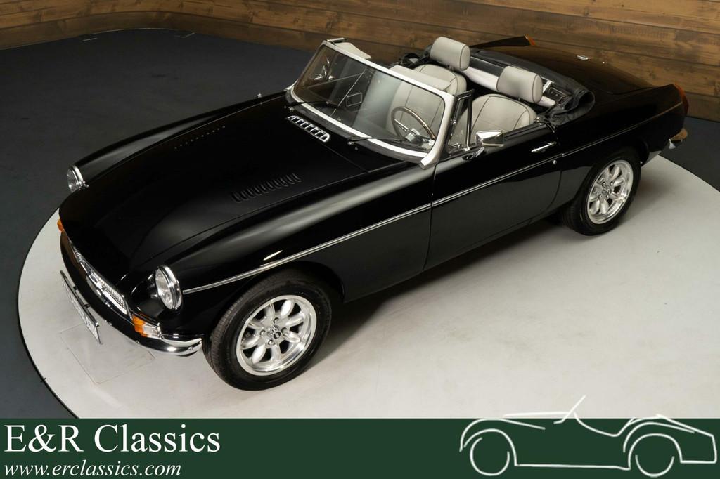 MG MGB V8 Cabriolet | 3.9L | Gerestaureerd | 1980, Auto's, Oldtimers, Achterwielaandrijving, Cabriolet, 3900 cc, Zwart
