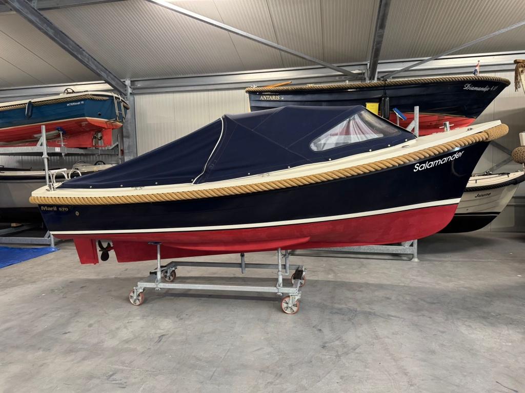 Maril 570, Ophalen, 10 tot 30 pk, Gebruikt, Binnenboordmotor