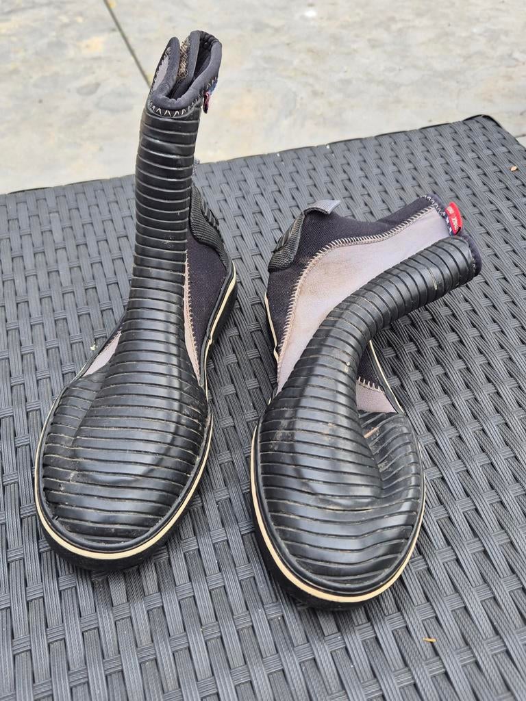 Magic Marine zeil- of surfschoenen, maat 38/39, Watersport en Boten, Watersportkleding, Gebruikt, Zeil- of Surfschoenen, Magic Marine