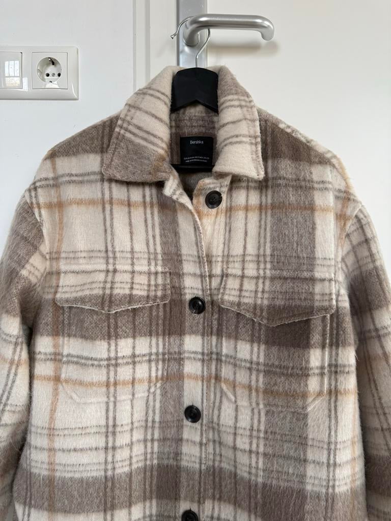 Bershka geruite jacket maat XS, Ophalen of Verzenden, Zo goed als nieuw, Maat 34 (XS) of kleiner, Overige kleuren