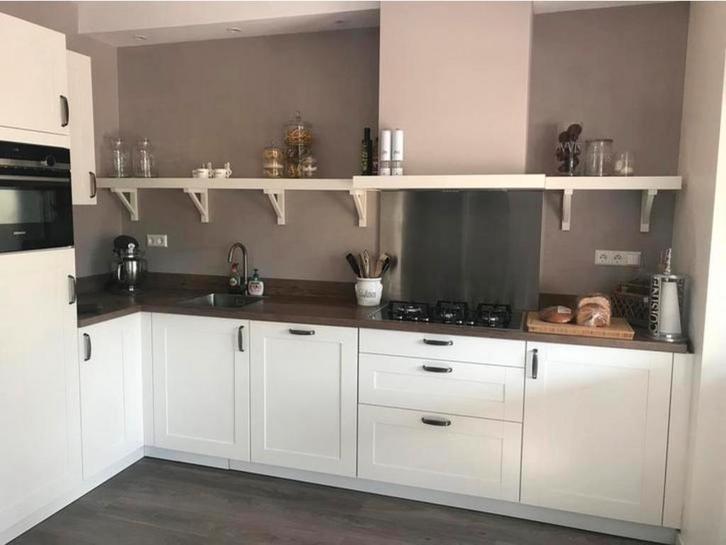 Landelijke keuken, Huis en Inrichting, Keuken | Complete keukens, Zo goed als nieuw, Hoekkeuken, Graniet of Steen, Ophalen