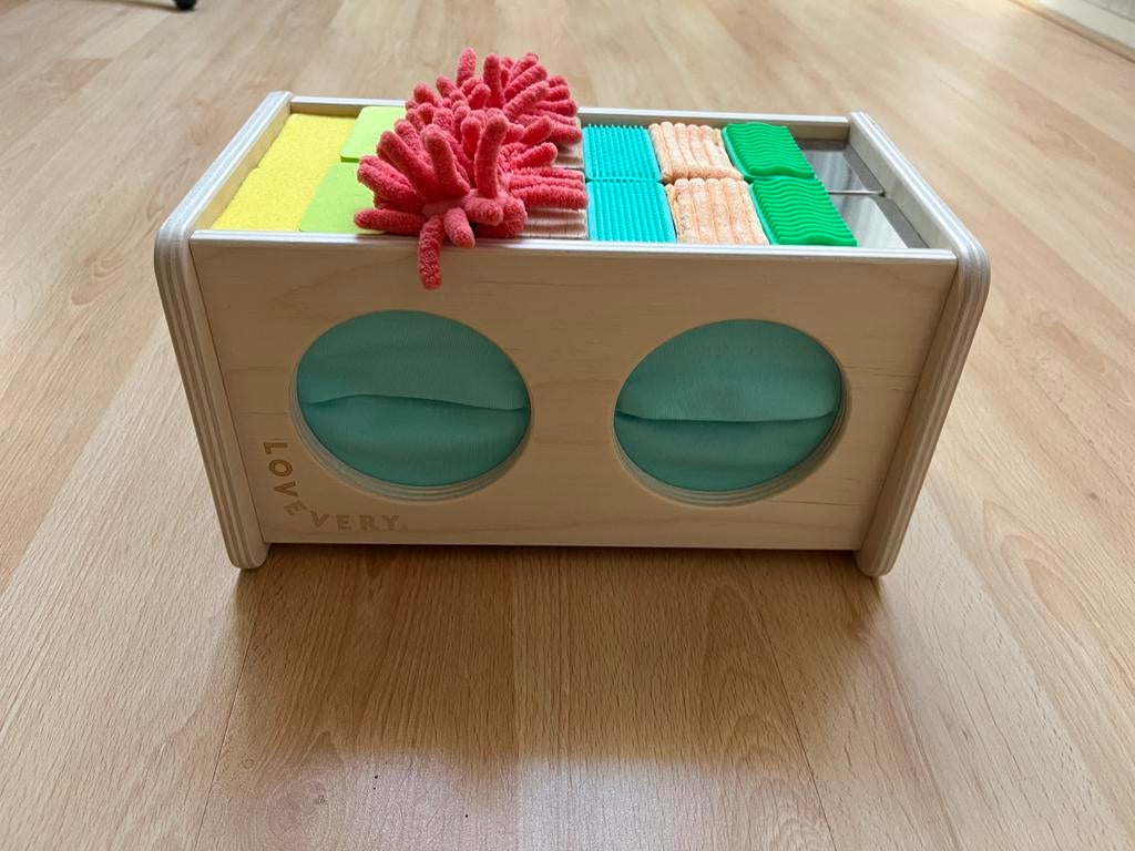 Lovevery sensory box/voeldoos montessori de analist, Ophalen of Verzenden, Zo goed als nieuw, Ontdekken